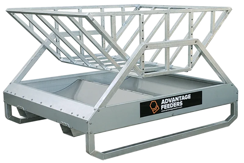 Advantage Feeder - Tray Hay Feeder Equine / Bovine
