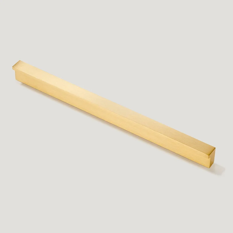 BLAKE Minimalist Handle - Brass