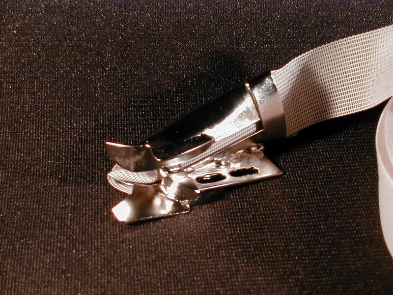 Bond 1-1/4" Poly Binding Tape Folder