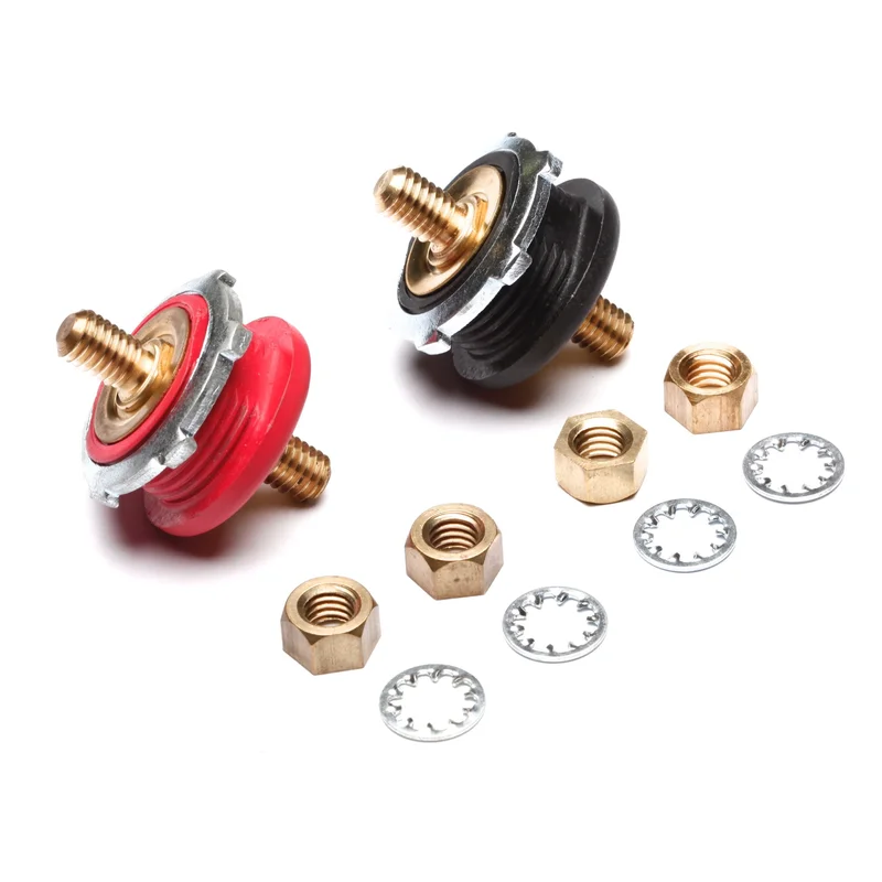 Bulkhead Feeder Studs Black