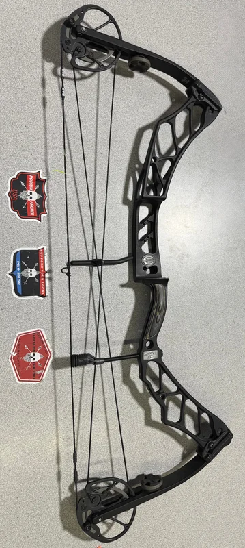 ELITE IMPULSE 34 - LH/BLACK/70 -4685- USED BOW