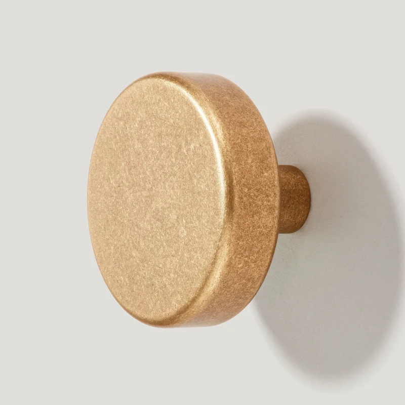 GRAYSON Shaker Hook - Aged Brass