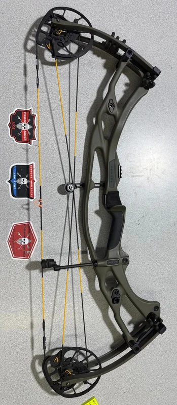 HOYT RX7 ULTRA - LH/WILDERNESS/60 - HRX7ULHWIDNS70-5 - USED BOW