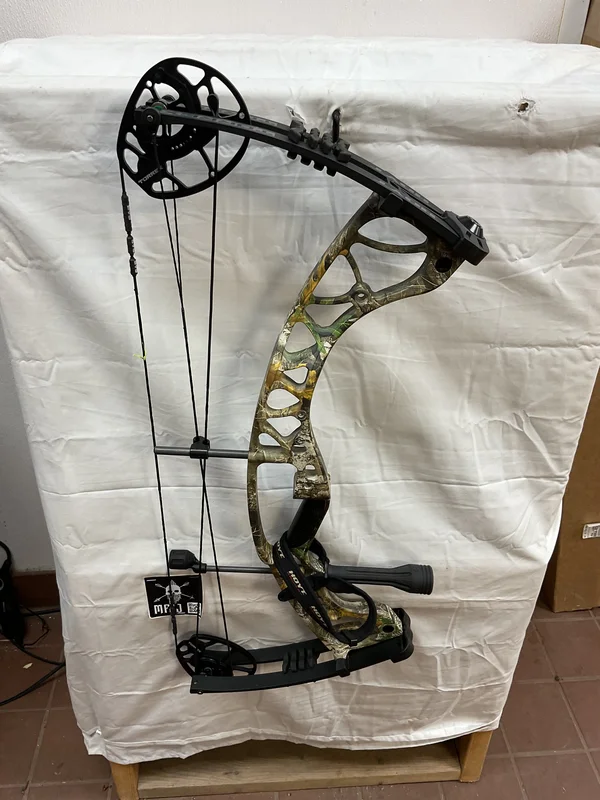 HOYT TORREX - RH/REALTREE/60 - #HTRHRT60 - 11 - USED BOW!!!