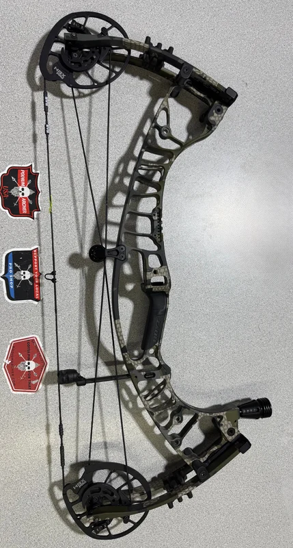 HOYT VENTUM PRO 30 - RH/VERDE/60 -9653- USED BOW