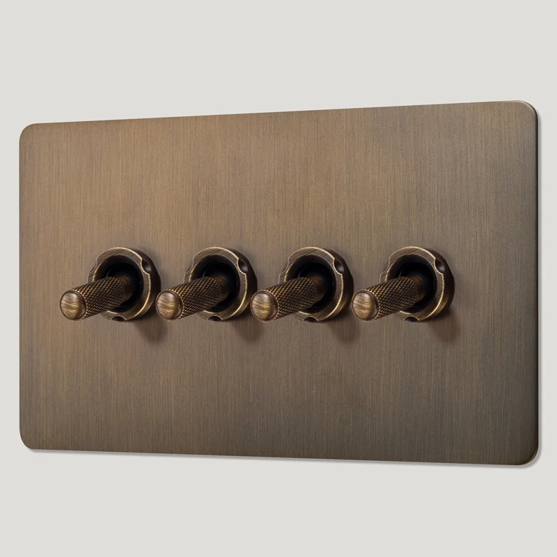 KEPLER 4G Two Way Knurled Toggle Light Switch - Antique Brass