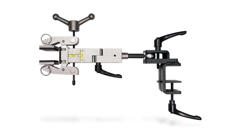 LCA REVOLUTION BOW VISE