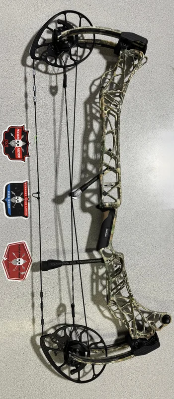 MATHEWS LIFT 29.5 - RH/REALTREE/80 -8025- USED BOW