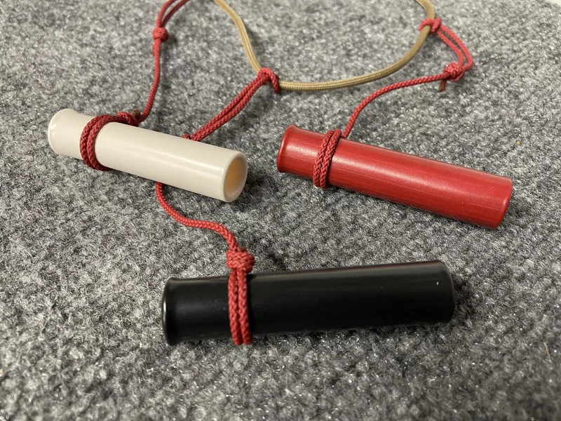 Muttbuster 3 pack w/Lanyard