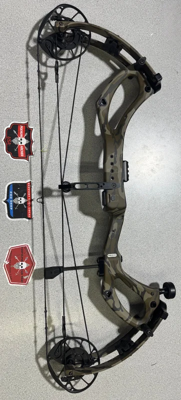 PSE MACH 30 - RH/BTMLND/50 -5683- USED BOW