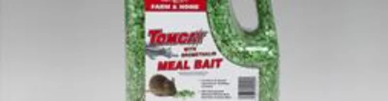 Tomcat with Bromethalin Meal Bait